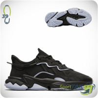 Жіночі кросівки ADIDAS OZWEEGO 39
